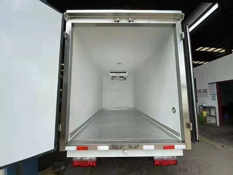 4(001)